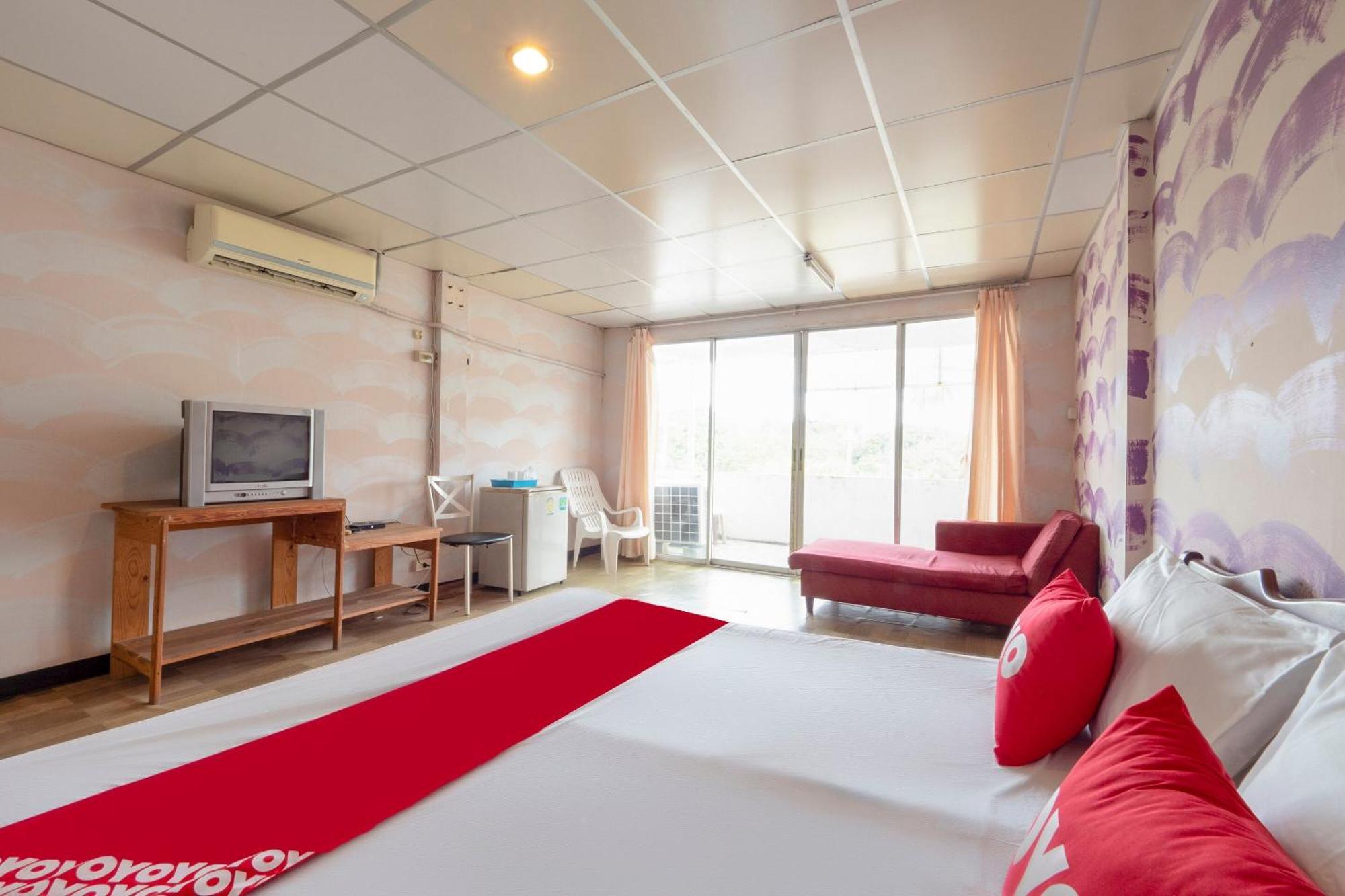 Oyo 1152 Hongpak Mint Hotell Bangsaen Exteriör bild